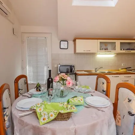 Apartments Roda Supetar Exterior photo