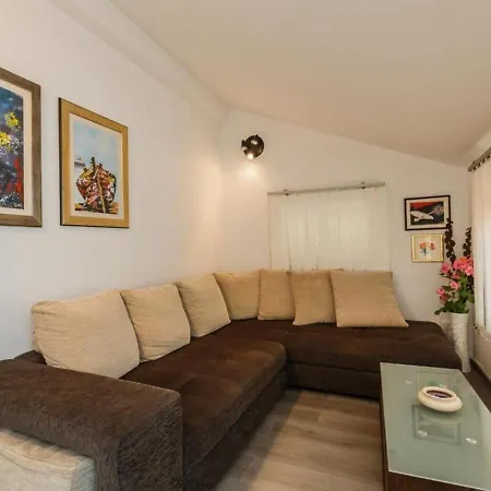 Apartments Roda Supetar Exterior photo