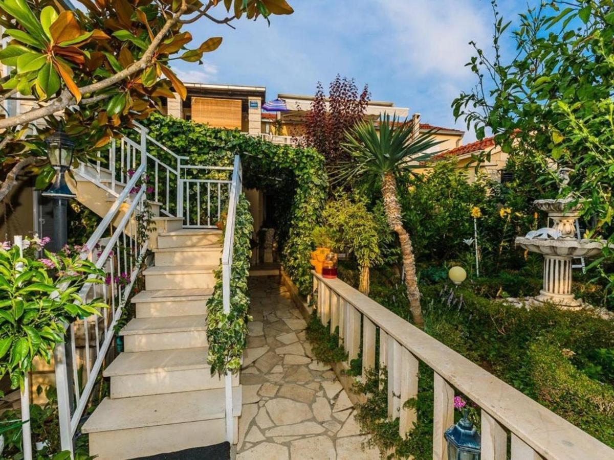 Roda Apartment Supetar