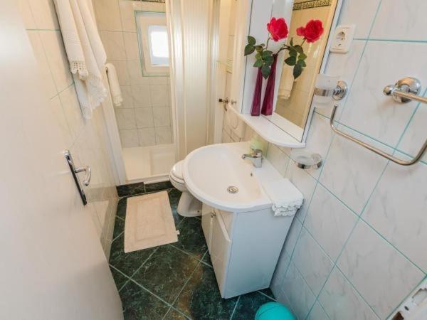 Roda Apartment Supetar
