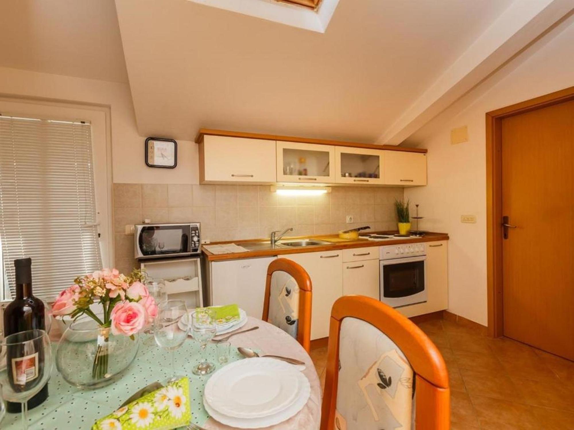 Apartment Roda *