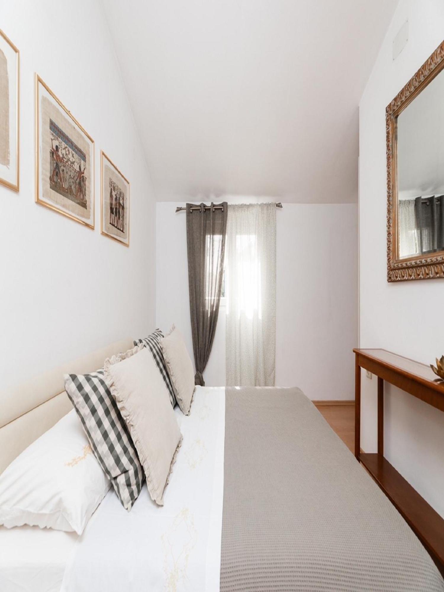 Roda Apartment